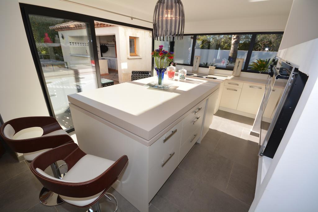 La Villa Blanche Sanary-sur-Mer Eksteriør bilde