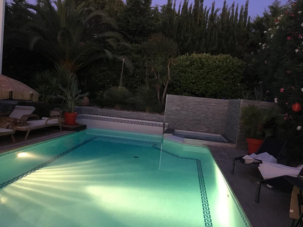 La Villa Blanche Sanary-sur-Mer Eksteriør bilde